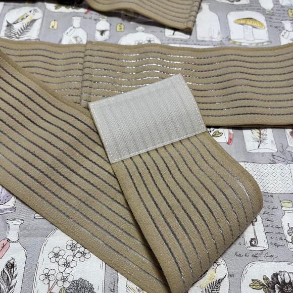 Womens work out chest bands - Picture 5 of 5